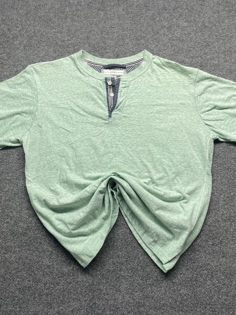 pd&c Mens M Mint Green Henley T Shirt 60/40 Cotton Polyester Short Sleeve